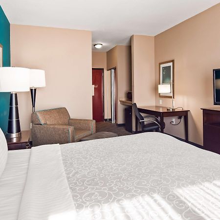 Best Western Plus Hiawatha Hotel Exterior foto